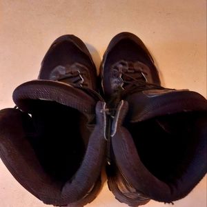 Under armour mens valsetz 11.5